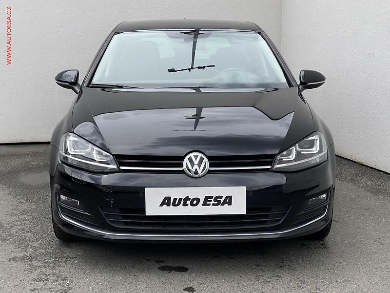 Volkswagen Golf (2014) 1.4 TSi, Highline, bixen - fotka 2 z 18