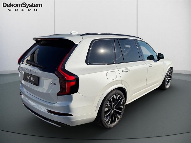 Volvo XC90 (2026) 2,0 XC90T8 Ultra Dark   5672 - fotka 3 z 13