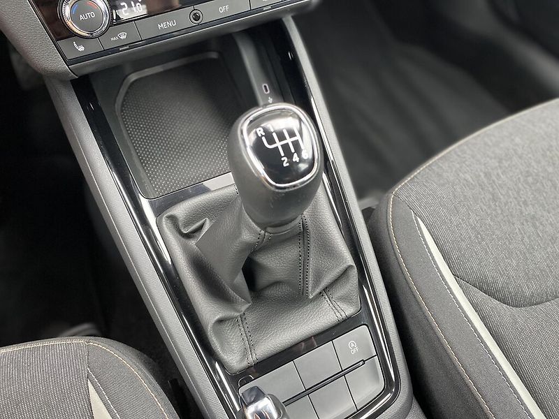 Škoda Kamiq 1.0 TSI 81 kW Style - fotka 22 z 26