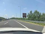 Cesta do Chorvatska autem poprvé bez hranic. Reportéři Deníku vyzkoušeli delší trasu přes Bratislavu, Maďarsko, Záhřeb až do Zadaru a Šibeniku. Zhruba tisíc kilometrů. Z Jadranu se pak vraceli přes Slovinsko a Rakousko