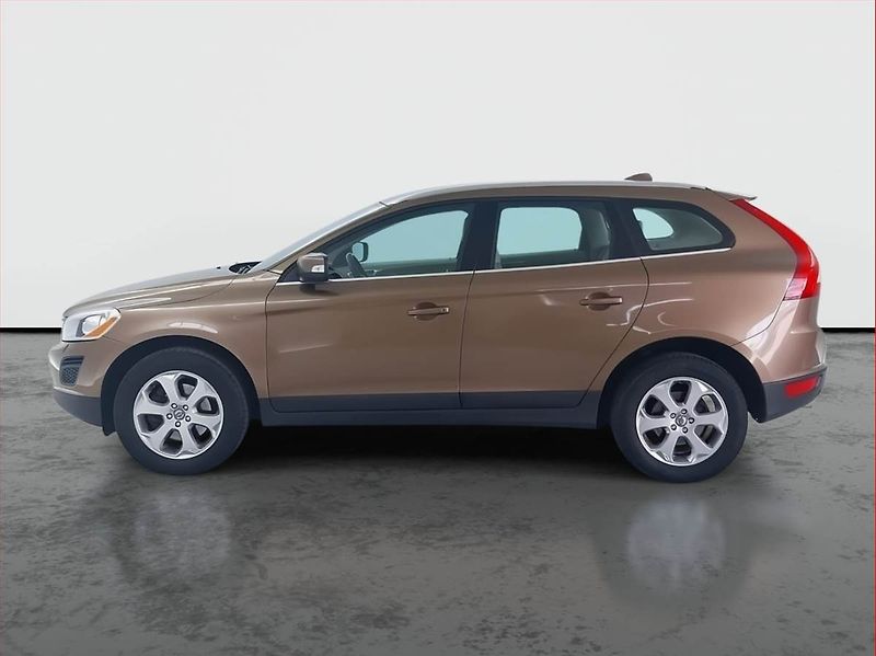 Volvo XC60 (2012) D3, 4X4, Automat, Xenony - fotka 3 z 19