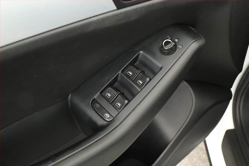Audi Q5 (2012) 3.0 TDI, 4X4, Automat, ČR - fotka 9 z 17