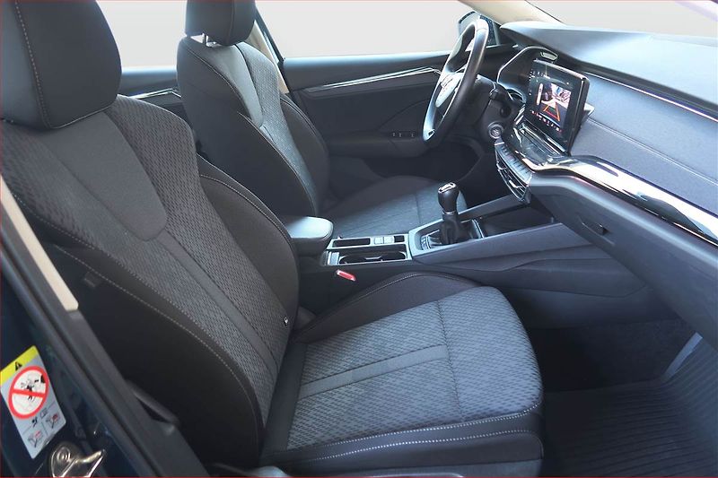 Škoda Octavia (2021) Style 1.0 TSI, ČR,1.maj - fotka 9 z 15