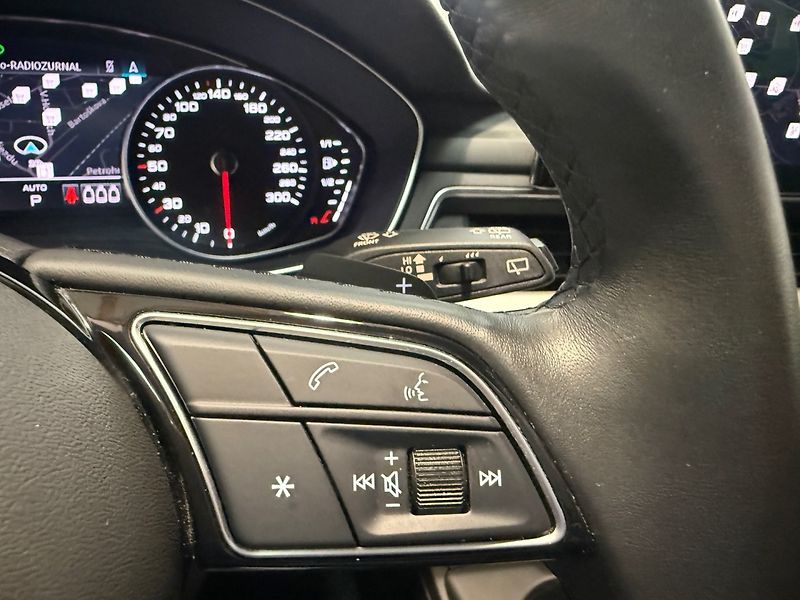 Audi A4 Allroad (2023) 3.0 TDI Quattro 210 kW - fotka 21 z 31