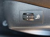 Peugeot 2008 (2015) 1,6VTi 88kw ČR 1.maj. - náhled 11
