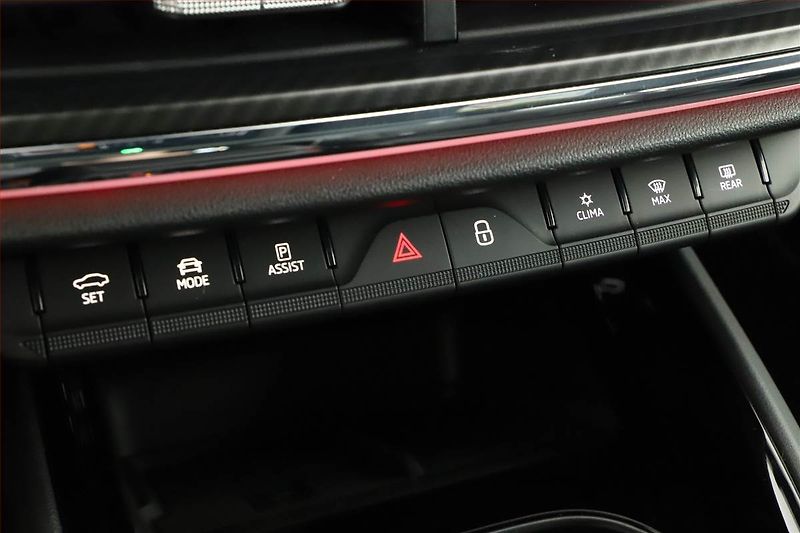 Škoda Enyaq (2022) Sportline iV 80 (82 kWh) - fotka 12 z 20