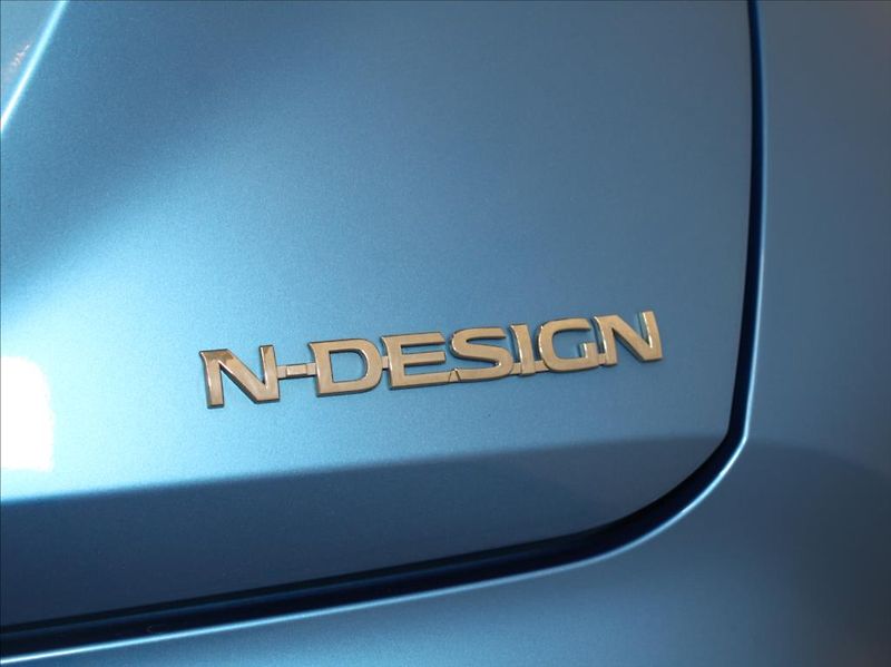 Nissan Juke 1,0 DIG-T 114k.AT N-Design - fotka 21 z 23
