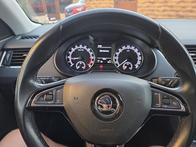 Škoda Octavia (2018) III 1.6TDI 2.Maj. nové v ČR - fotka 38 z 50