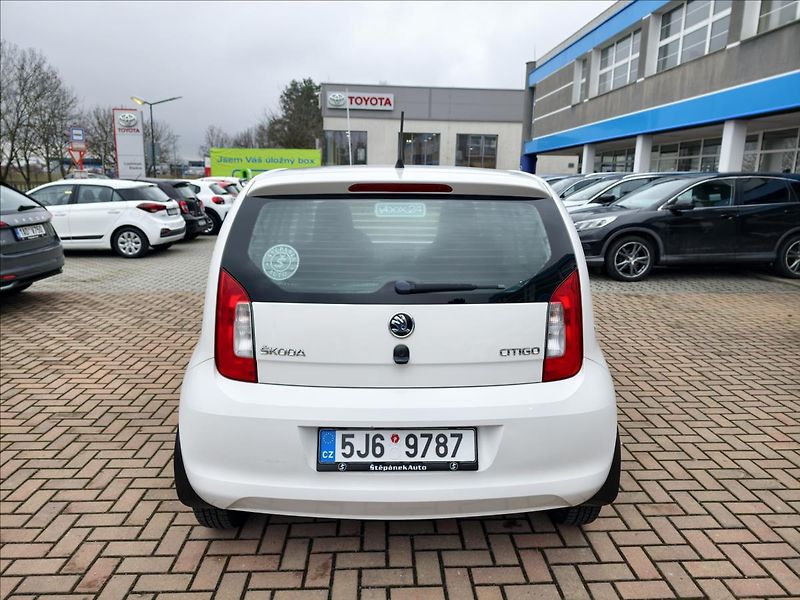 Škoda Citigo 1,0 MPi - fotka 7 z 16