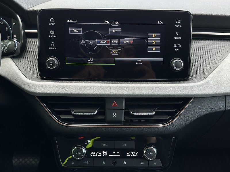 Škoda Scala First Edition 1.0TSi 85kW DSG - fotka 24 z 44