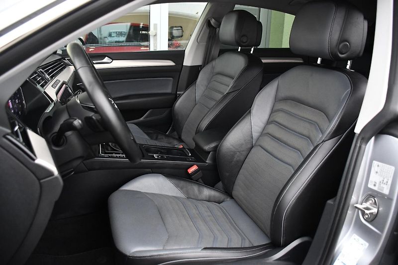 Volkswagen Arteon 2,0 BiTDI 4MOTION DSG ELEGANCE - fotka 14 z 40