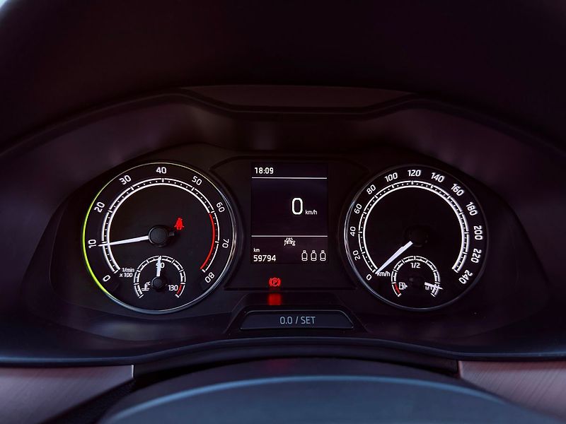 Škoda Scala 1.0 TSi Style, ČR, 1.Maj, S.K. - fotka 18 z 28