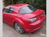 Mazda RX-8 s motorem z Renaultu.