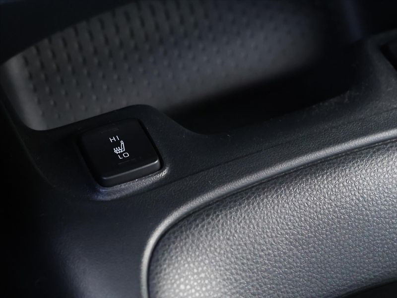Toyota Corolla 1,5 VTi Aut. DPH CZ Comfort - fotka 21 z 30