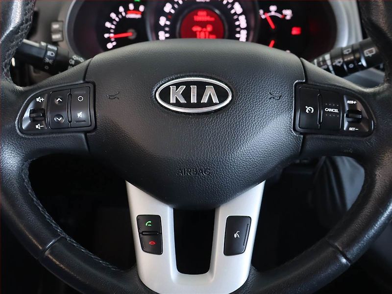 Kia Sportage (2011) 2.0 CRDi, 4X4, Tempomat - fotka 15 z 23