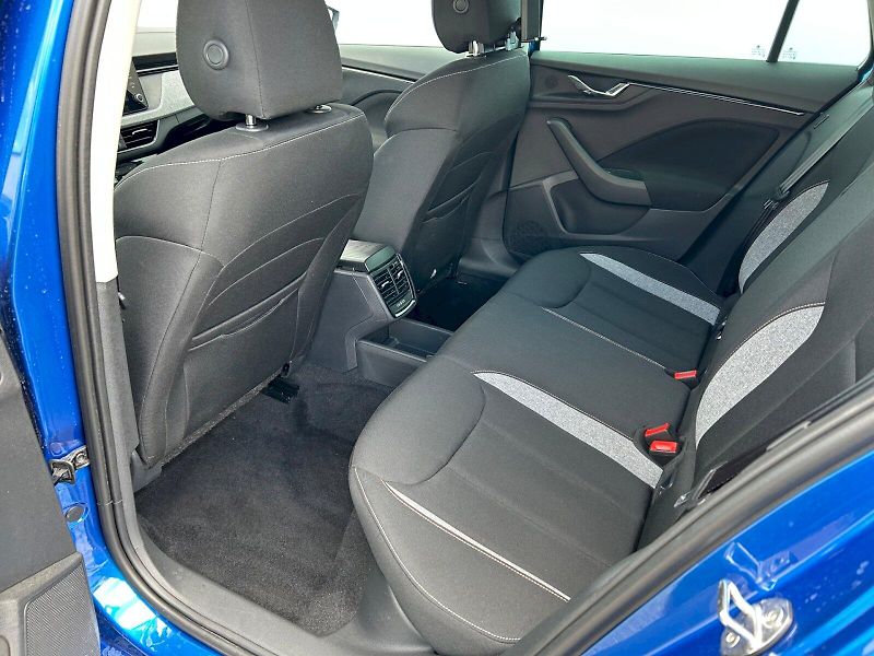 Škoda Scala (2025) Selection 1.0 TSI 85kW - fotka 29 z 34
