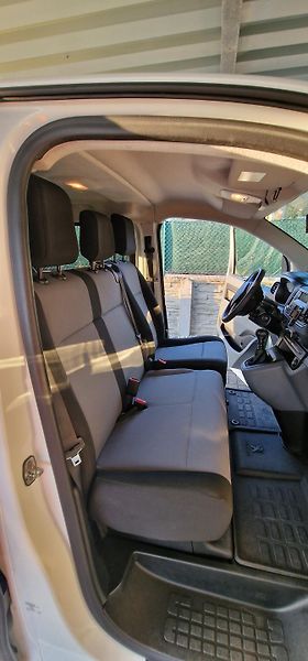 Peugeot Expert (2018) Expert traveller L2 1.6 BlueHD - fotka 12 z 18