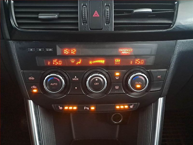 Mazda CX-5 (2012) 2.0 Skyactiv-G, 4X4 - fotka 16 z 19