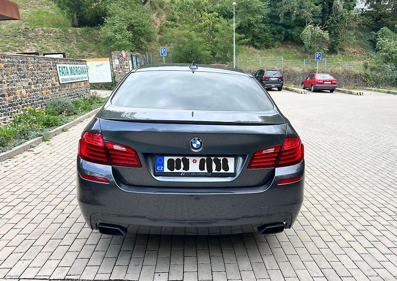 BMW Řada 5 (2016) - fotka 4 z 19