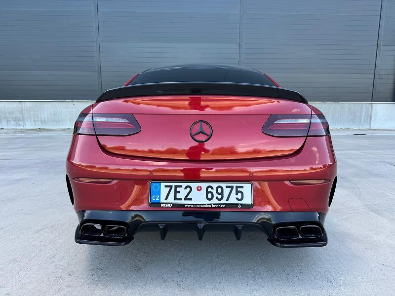 Mercedes-Benz Třídy E E-350CDi,AMG-PACKET,4X4 - fotka 6 z 29