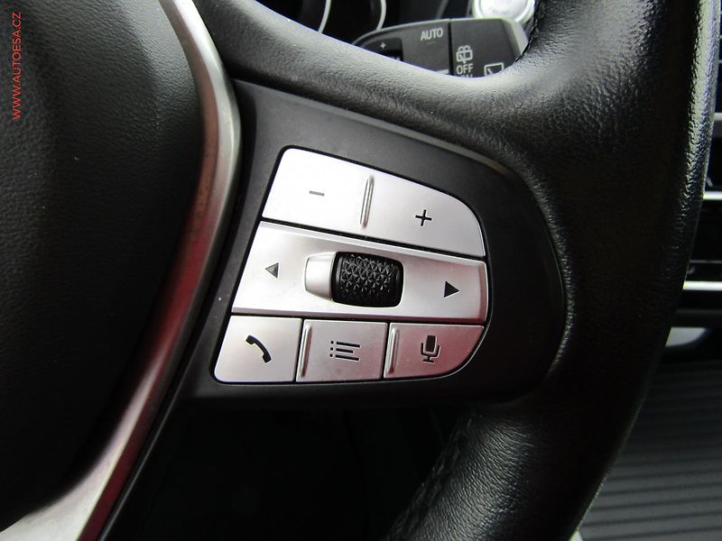 BMW X3 (2021) 2.0d xDrive20d, ČR, AT, navi - fotka 21 z 21