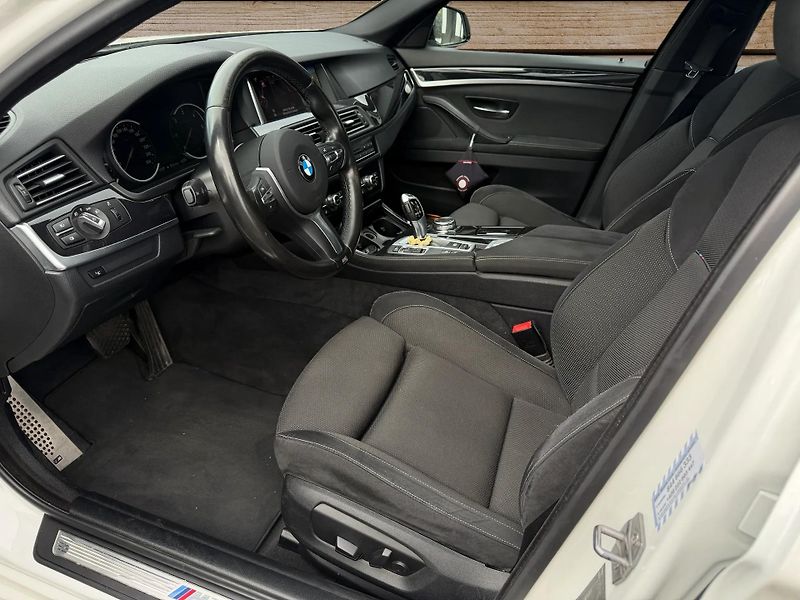BMW Řada 5 (2016) +530xd+ČR+DPH+ - fotka 12 z 20