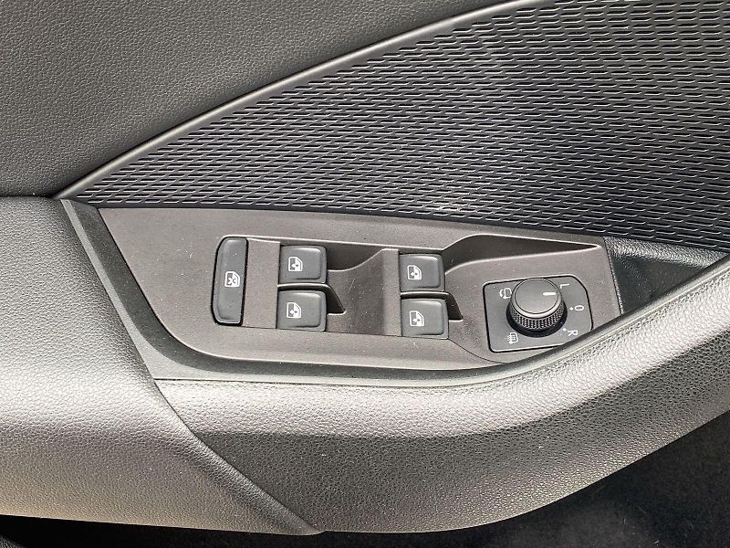 Škoda Octavia (2023) Combi 2.0 TDI DSG Style + - fotka 23 z 32