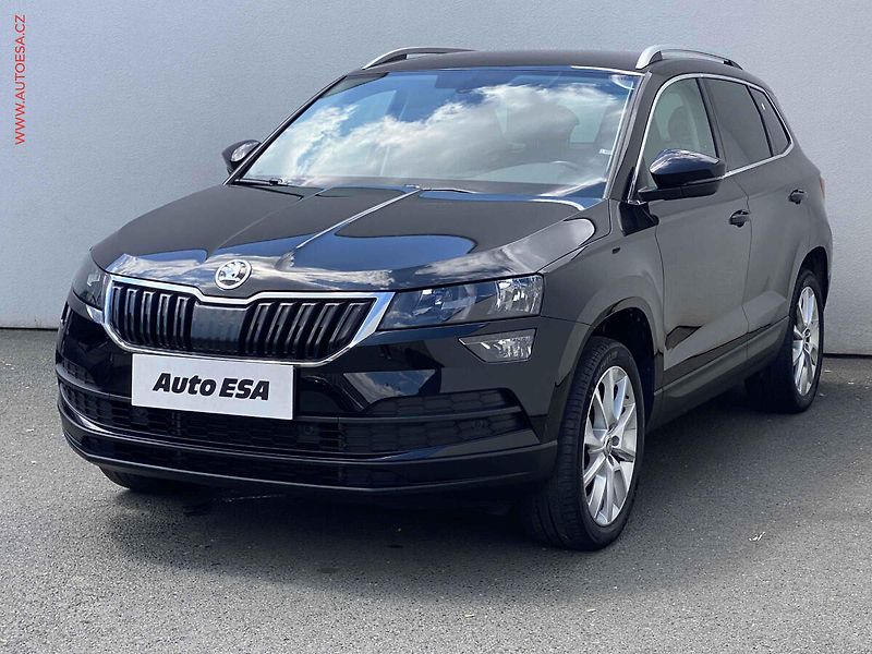 Škoda Karoq (2018) 1.5 TSi, Ambition, DSG, TZ - fotka 3 z 20