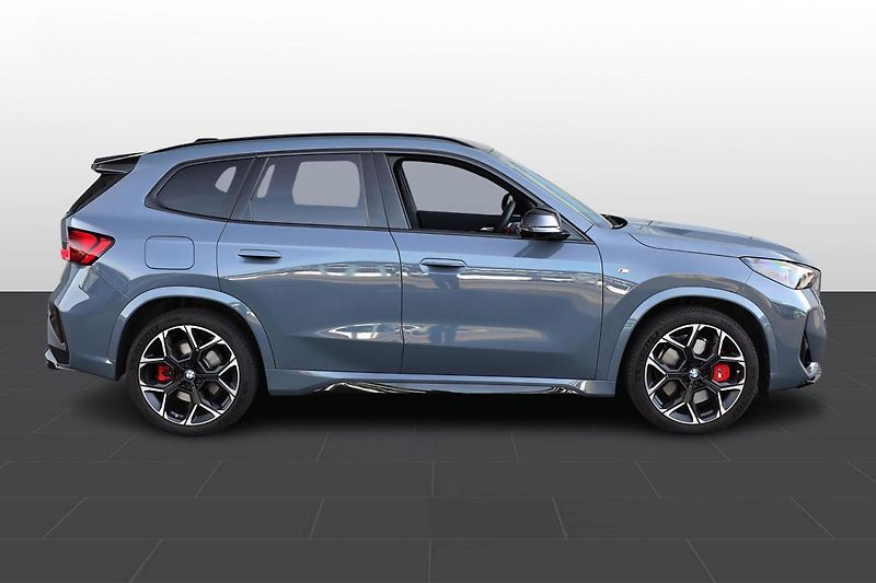 BMW X1 M35i xDrive - fotka 7 z 17