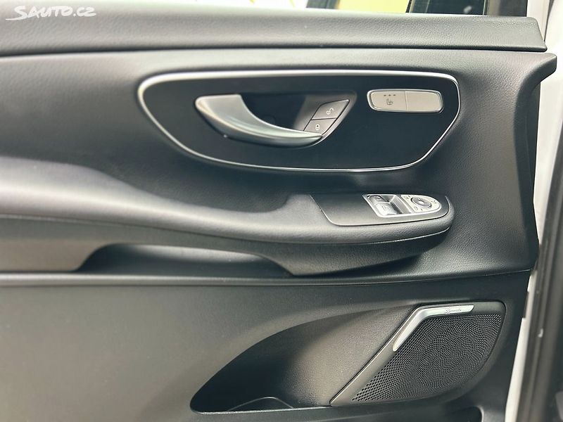 Mercedes-Benz Třídy V 4matic 1.maj ČR odpočet DPH - fotka 14 z 36
