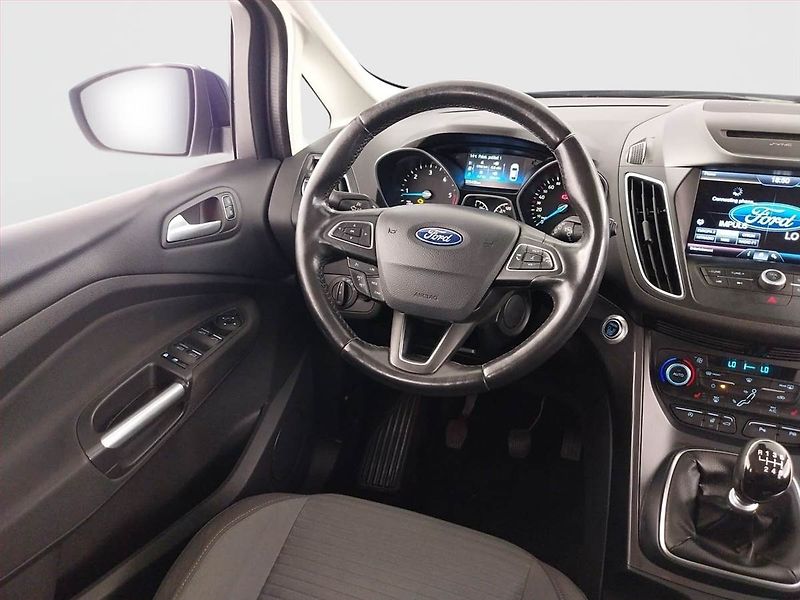 Ford Grand C-MAX (2016) 2.0 TDCi, 7 míst, Serv.kniha - fotka 7 z 22