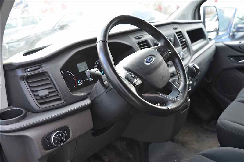 Ford Transit (2021) CUSTOM 2,0 D - fotka 10 z 16