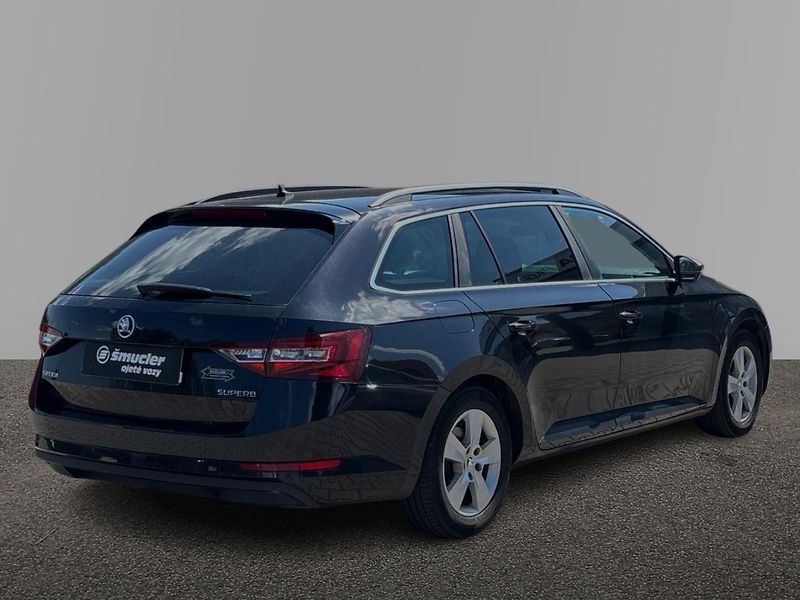 Škoda Superb AMBITION DSG - fotka 4 z 4