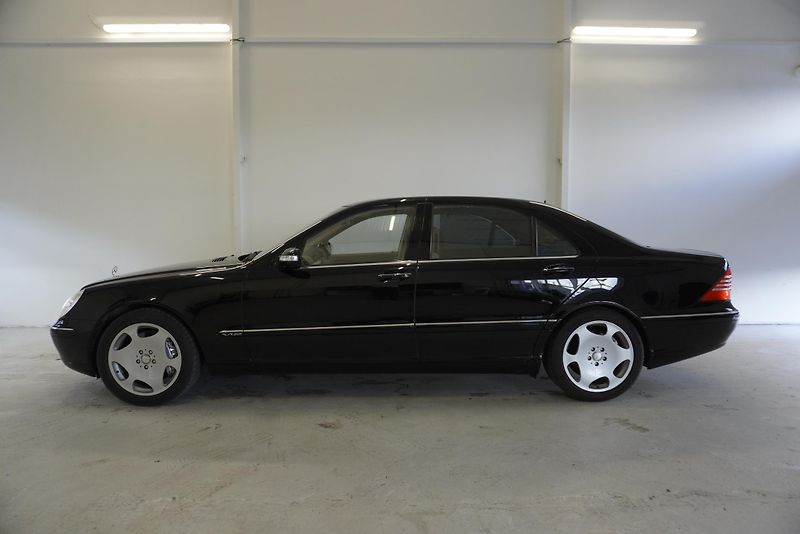 Mercedes-Benz Třídy S S600 5,5I V12 LONG AUT. - fotka 8 z 56