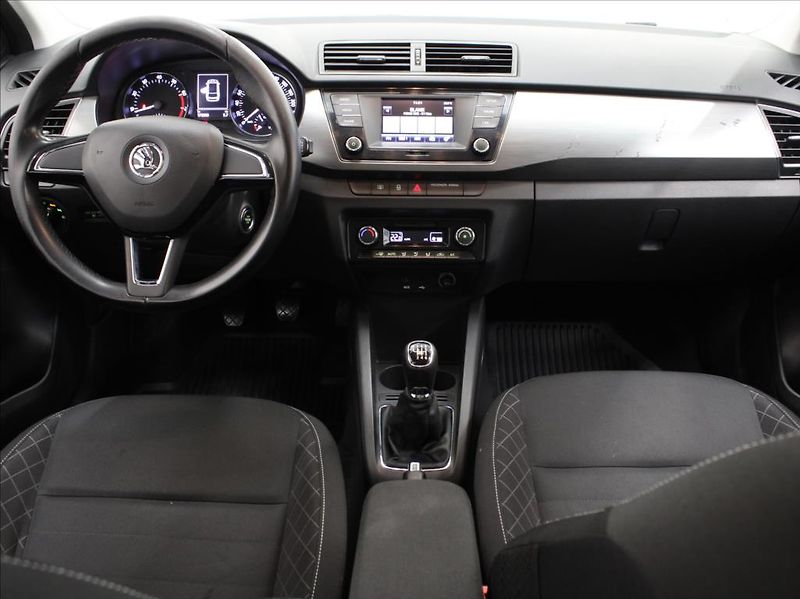 Škoda Fabia 1,2 TSi 81kW Style Kombi ČR - fotka 8 z 25