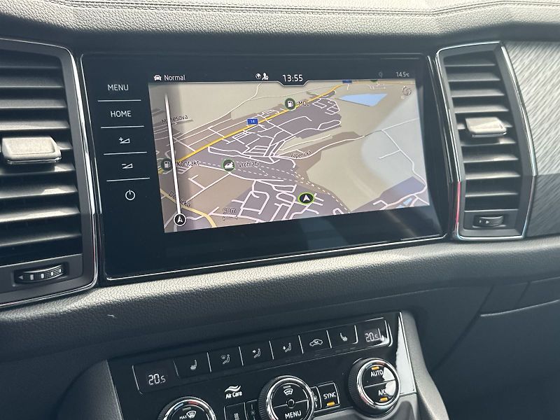 Škoda Kodiaq (2023) 2.0 TSI 4x4 DSG Style Plus - fotka 19 z 36