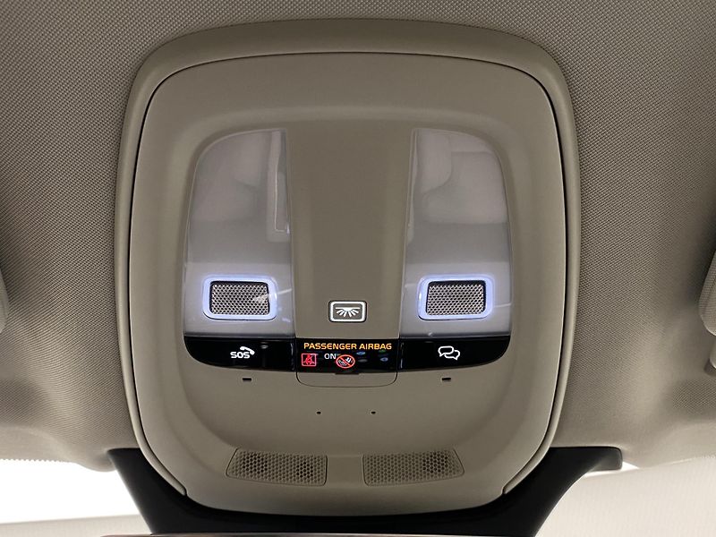 Volvo XC90 T8 AWD RECHARGE BRIGHT PLUS 7m - fotka 32 z 69
