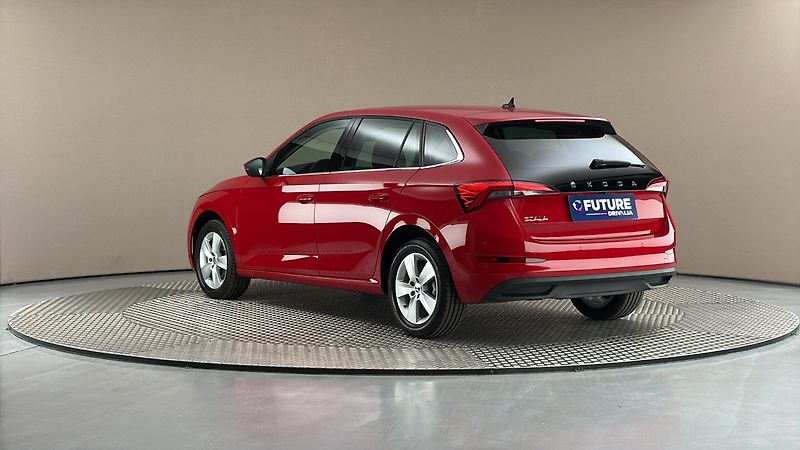 Škoda Scala 1.0 TSI DSG Style - fotka 2 z 25
