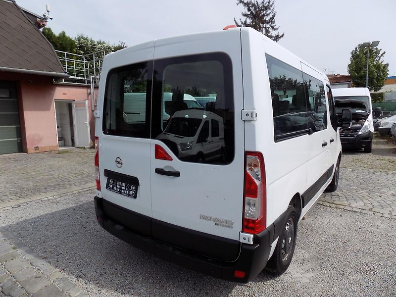 Opel Movano 2,3 CDTI 107 KW L1H1 9 MÍST - fotka 11 z 42