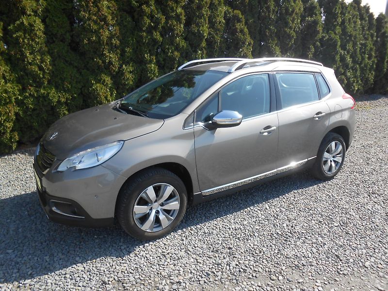 Peugeot 2008 1.6HDi, NAVI. CHROM,ALU - fotka 3 z 39