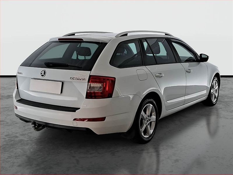 Škoda Octavia (2015) Ambition 1.6 TDI, Tempomat - fotka 5 z 16