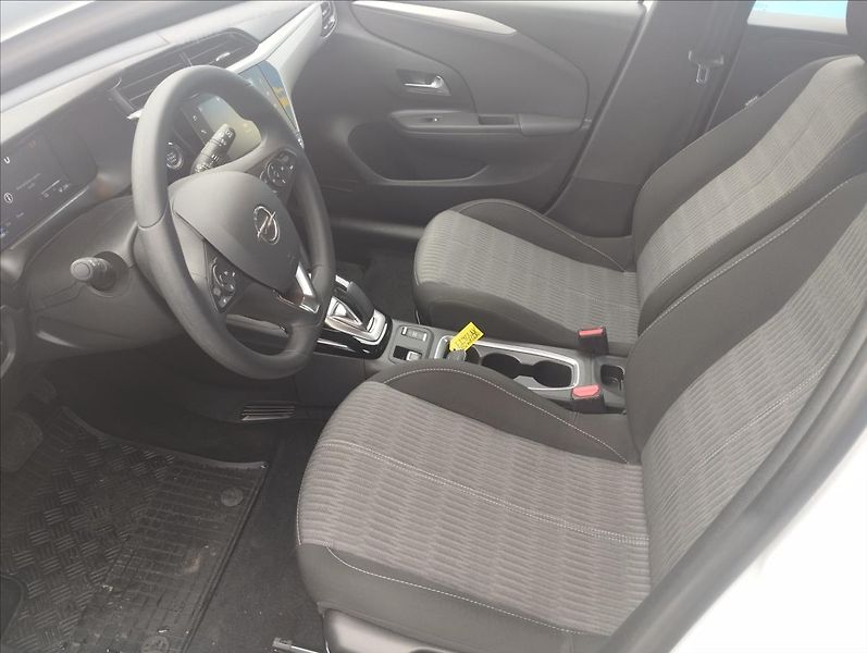 Opel Corsa 0,0 E 100 KW - fotka 7 z 18