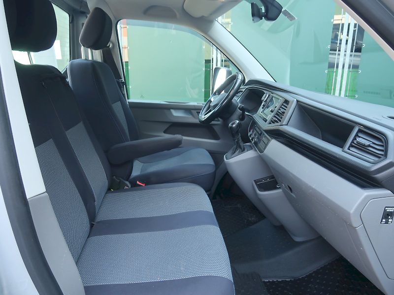 Volkswagen Transporter (2023) 2.0 TDI 150 kW DSG ODTAHOVKA - fotka 14 z 30