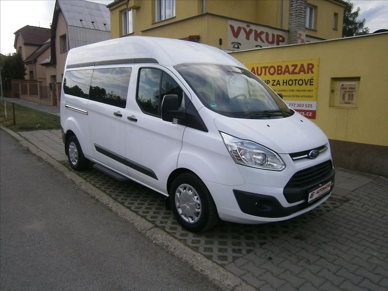 Ford Transit Custom 2,2 TDCI L2H2 KLIMA 9 MÍST - fotka 1 z 26