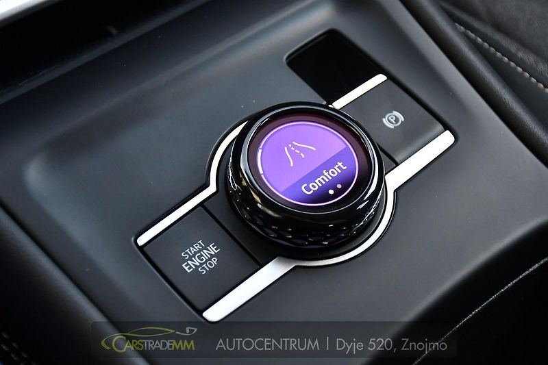 Volkswagen Tiguan 2.0TDi N.TOP 4M ZÁRUKA - fotka 35 z 55