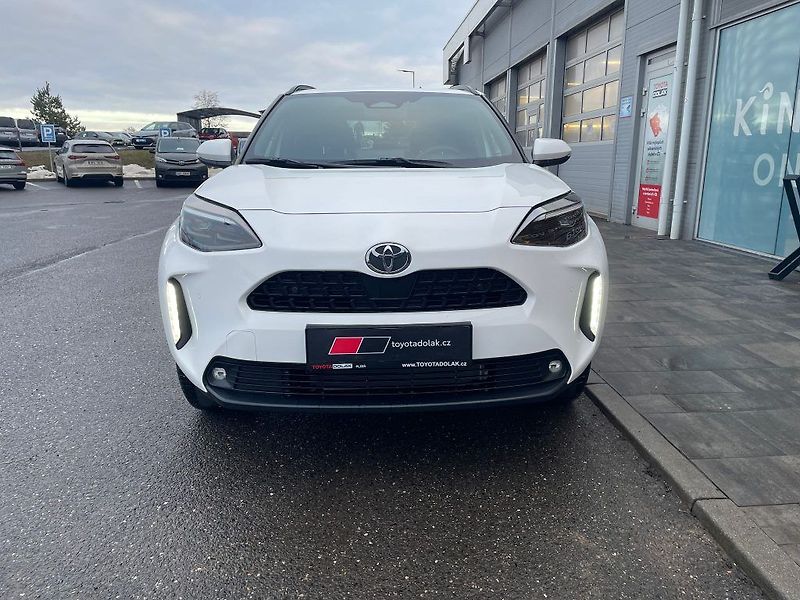 Toyota Yaris Cross MY25 1.5 TNGA HEV - fotka 2 z 28