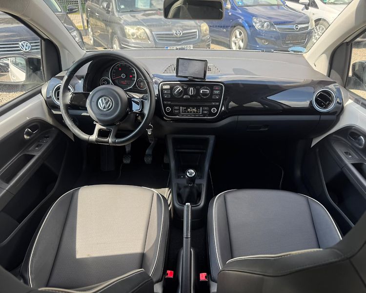 Volkswagen up! (2014) / Servisní knížka - fotka 12 z 14