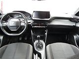 Peugeot 2008 (2020) 1.2 PT, 1.maj,ČR, Active - náhled 8