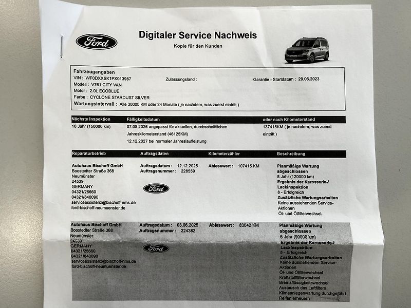 Ford Tourneo Connect 2,0 EcoBlue Titanium - fotka 36 z 38