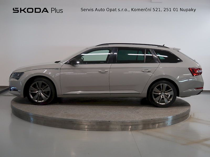 Škoda Superb (2018) SPORTLINE 2.0TDI 140KW CANTON - fotka 3 z 41